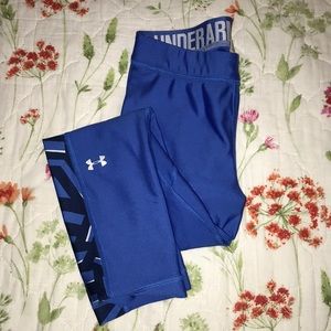 Size S Blue Under Armour Cropped Leggings